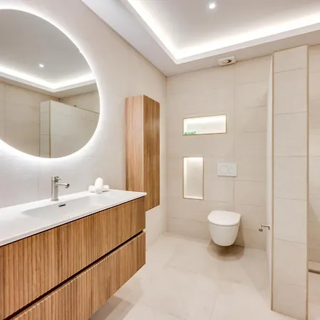 Apartamento Newly Renovated 3 Bedroom Next To Puerto Banús Marbella
